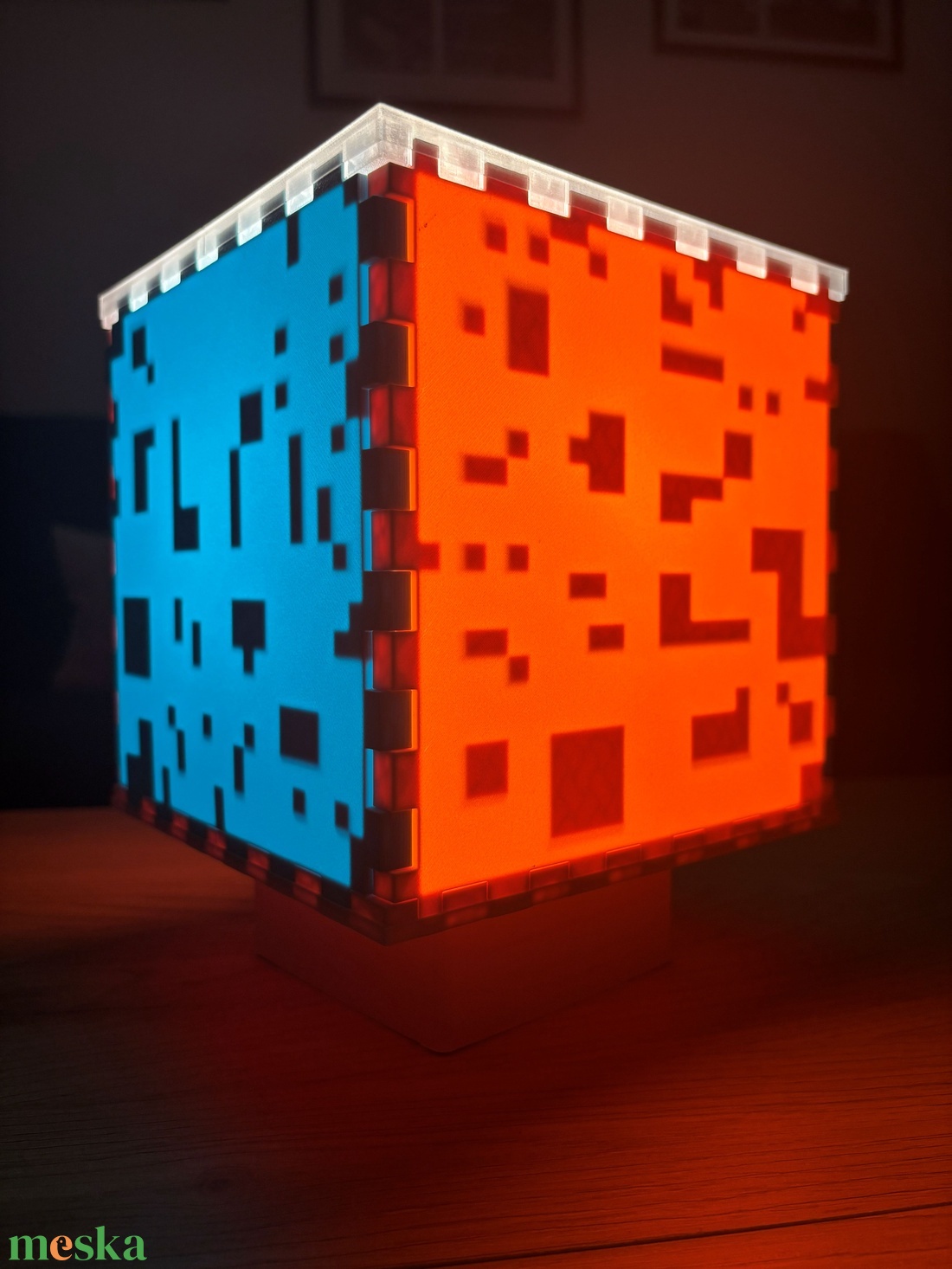 PixelBox� Asztali lámpa - otthon & életmód - lámpa - asztali lámpa - Meska.hu