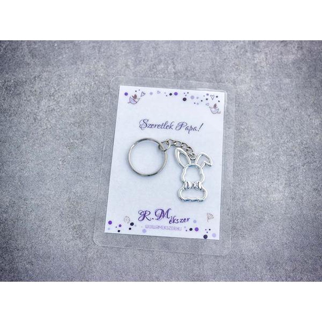 Szeretlek Papa stílusos nyuszi medálos kulcstartó - táska & tok - kulcstartó & táskadísz - kulcstartó - Meska.hu