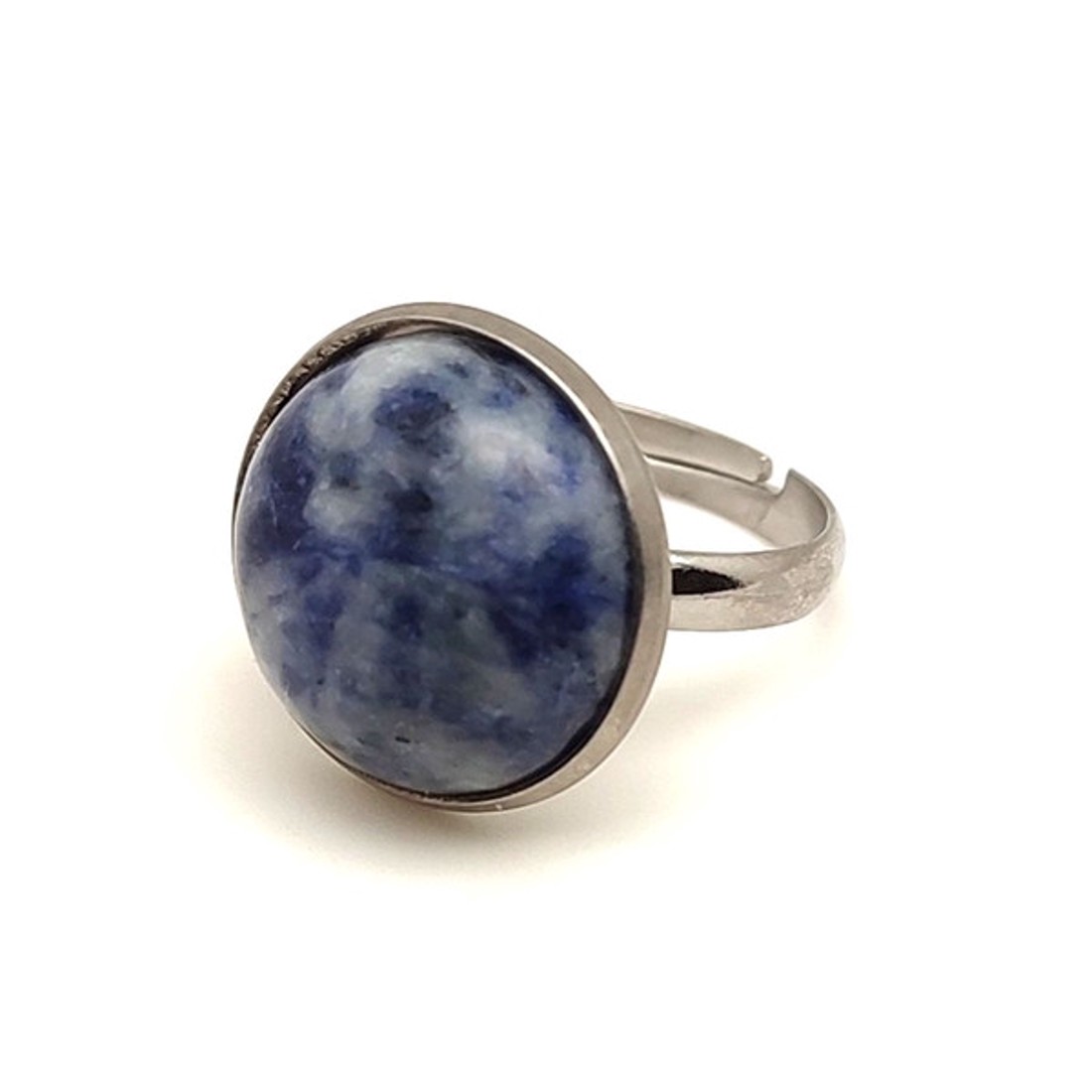 Gondolati szodalit spot állítható gyűrű kerek 16mm - ékszer - gyűrű - gyöngyös gyűrű - Meska.hu