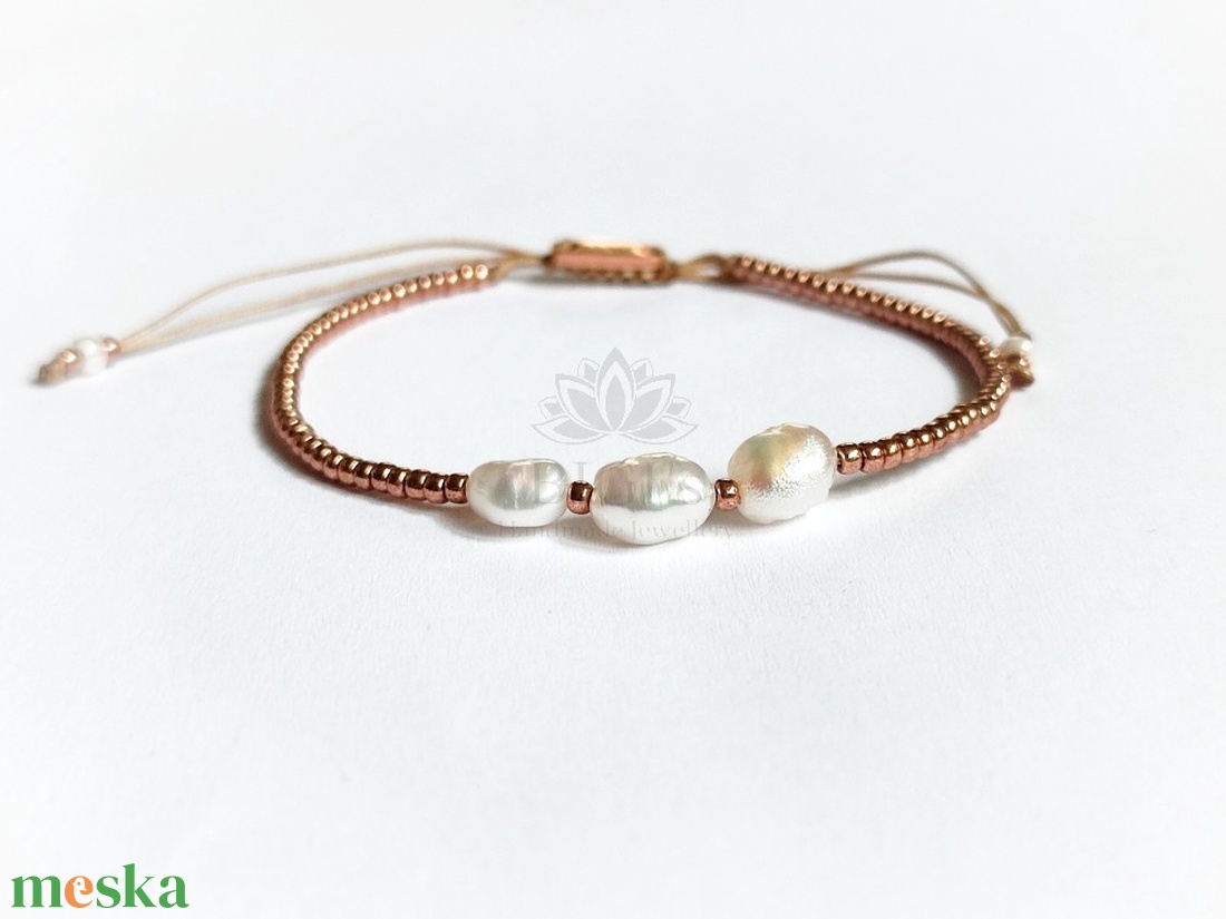 MIGI Pearl Trio karkötő  - ékszer - karkötő - gyöngyös karkötő - Meska.hu