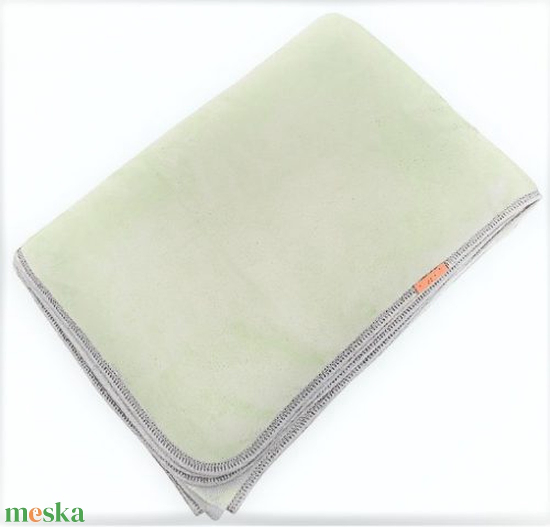 Barack színű plüss pléd gyerekeknek és felnőtteknek - otthon & életmód - lakástextil - felnőtt takaró, pléd - Meska.hu