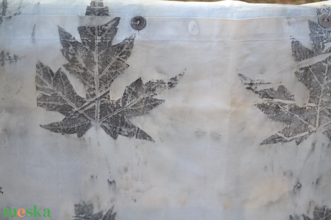 Eco print technikával készült párnahuzat - otthon & életmód - lakástextil - párna & párnahuzat - Meska.hu Eco print technikával készült párnahuzat - otthon & életmód - lakástextil - párna & párnahuzat - Meska.hu
