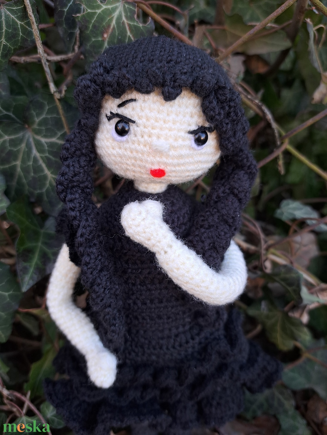 Wednesday doll báli ruhájában és Izé - amigurumi technikával - játék & sport - baba & babaház - baba - Meska.hu Wednesday doll báli ruhájában és Izé - amigurumi technikával - játék & sport - baba & babaház - baba - Meska.hu