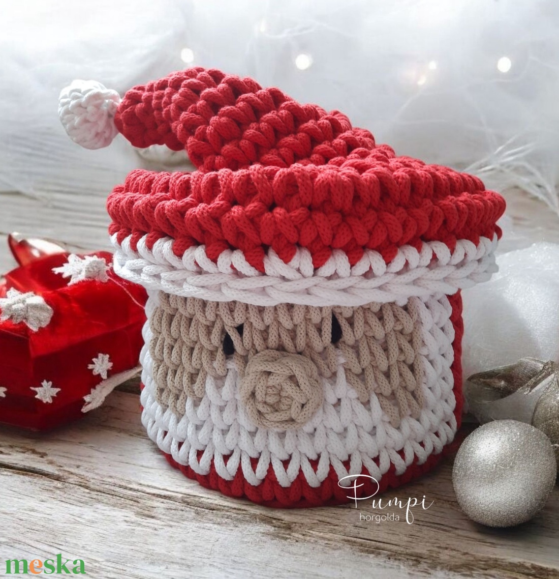 Horgolt Mikulás kosár - karácsony - mikulás - mikulás beltéri dekoráció - Meska.hu