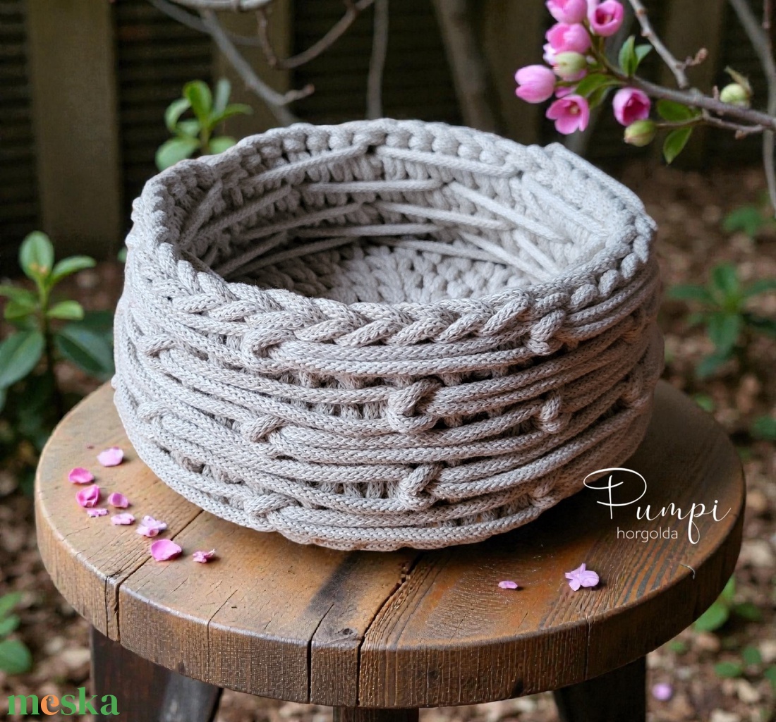 Horgolt kosár - otthon & életmód - tárolás & rendszerezés - tárolókosár - Meska.hu