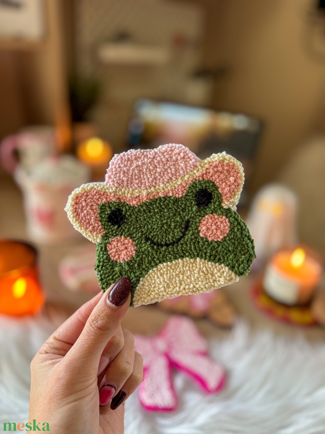 hímzett poháralátét, Béka - otthon & életmód - dekoráció - dísztárgy - Meska.hu