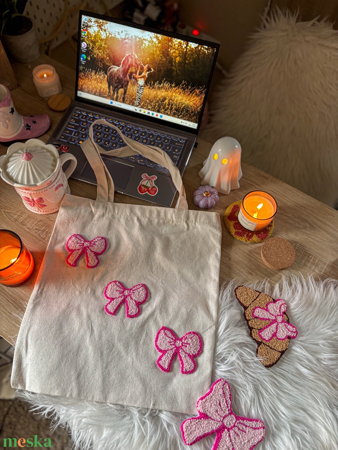 Hímzett vászontáska, rózsaszín masnik - táska & tok - bevásárlás & shopper táska - shopper, textiltáska, szatyor - Meska.hu