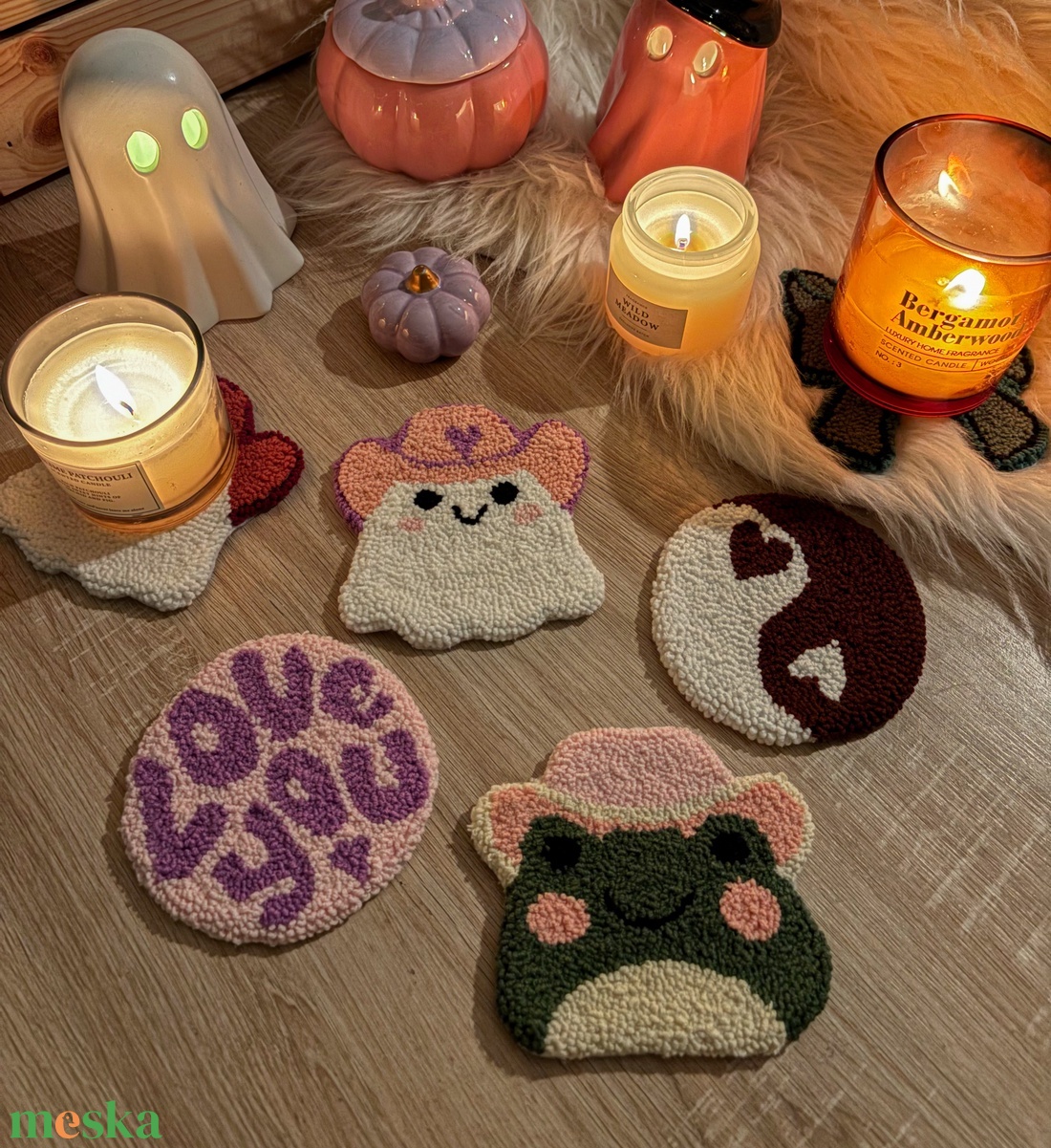 Hímzett poháralátét, 4 db-os szet (Yin-Yang, �love you, béka, szellem) - otthon & életmód - dekoráció - dísztárgy - Meska.hu