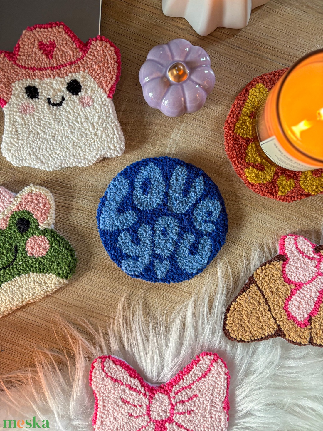 Hímzett poháralátét, �Love you kék felirat  - otthon & életmód - dekoráció - asztal és polc dekoráció - asztaldísz - Meska.hu