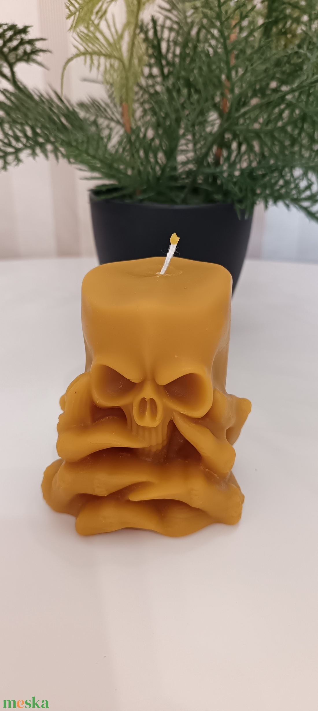Halálfej méhviasz gyertya - dekor - otthon & életmód - gyertya, illat, aroma - gyertya - Meska.hu