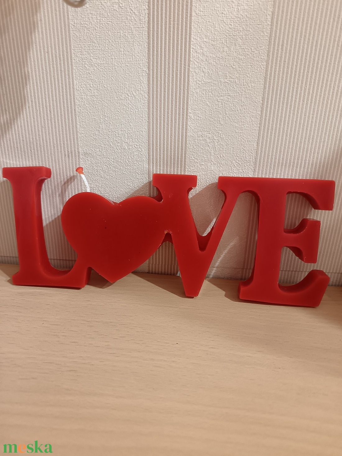 LOVE feliratú méhviasz gyertya - színezett - otthon & életmód - gyertya, illat, aroma - gyertya - Meska.hu