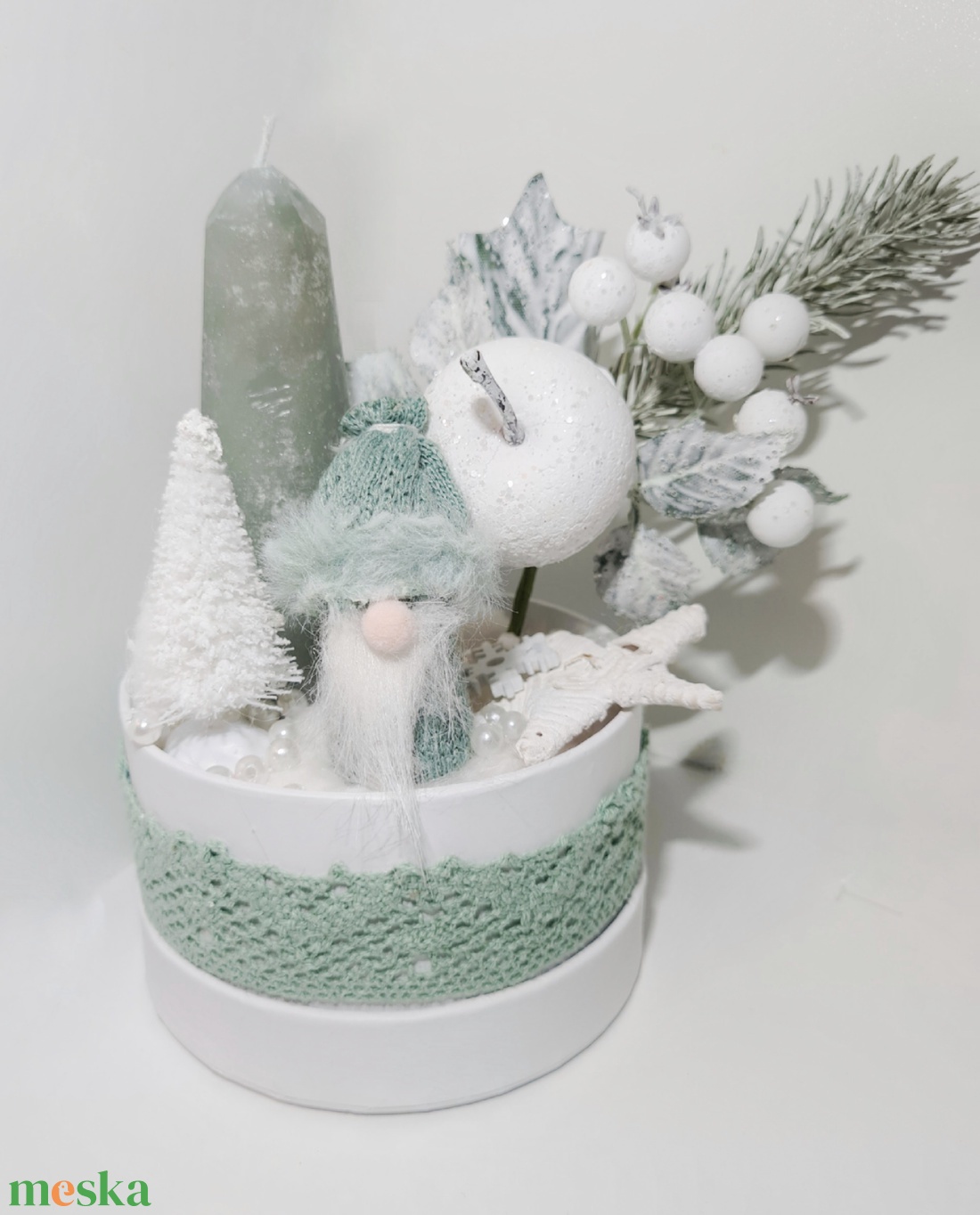 Karácsonyi dekoráció - Menta manó box - karácsony - karácsonyi lakásdekoráció - ünnepi asztaldekoráció - Meska.hu
