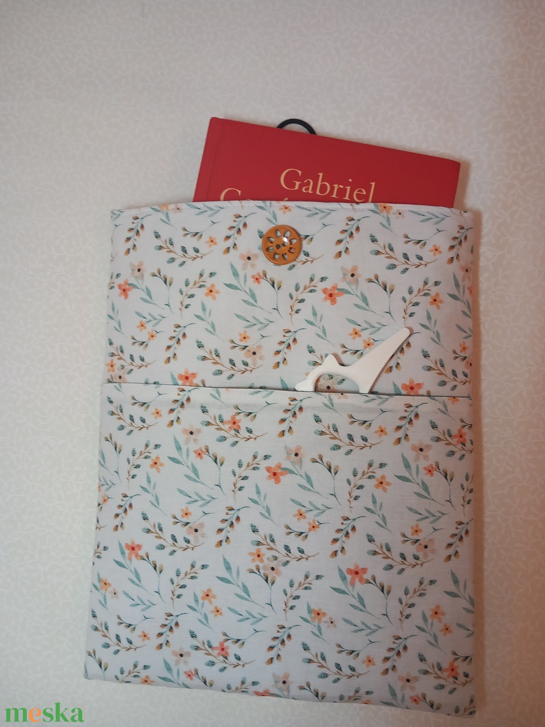 Zsebes könyvtok - könyv & zene - könyvtok - Meska.hu