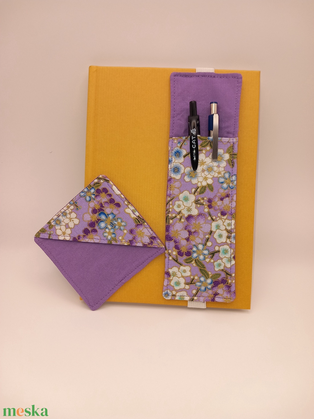 Tolltartó - otthon & életmód - papír, írószer - tolltartó & ceruzatekercs - Meska.hu