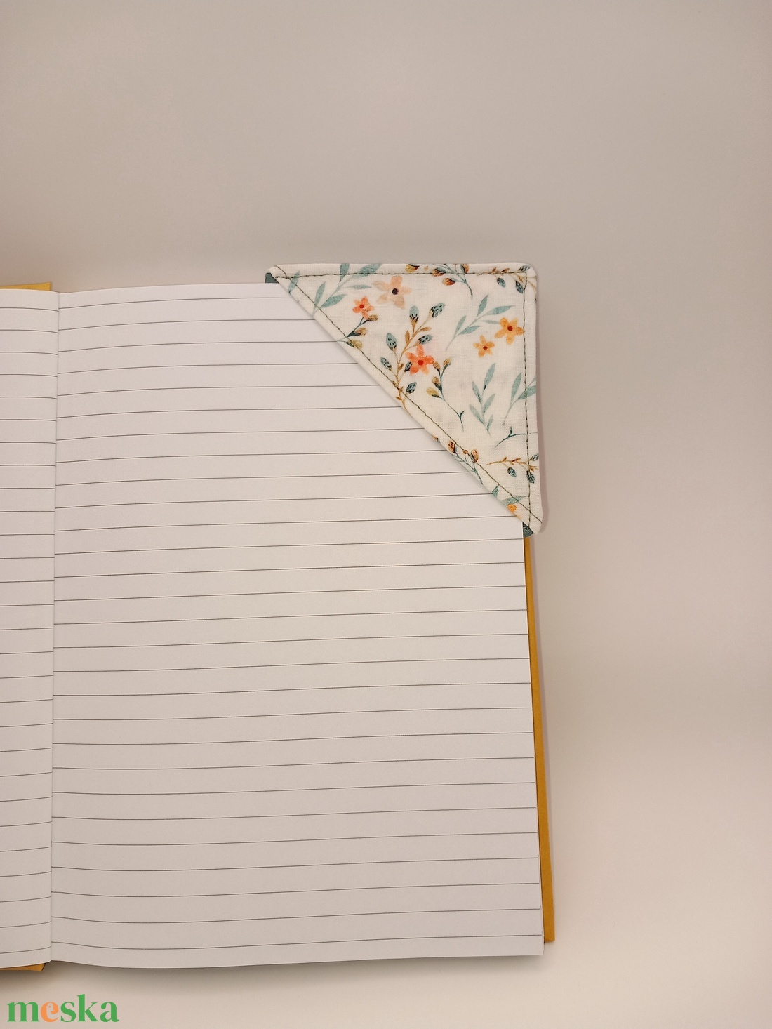 Tolltartó - otthon & életmód - papír, írószer - tolltartó & ceruzatekercs - Meska.hu