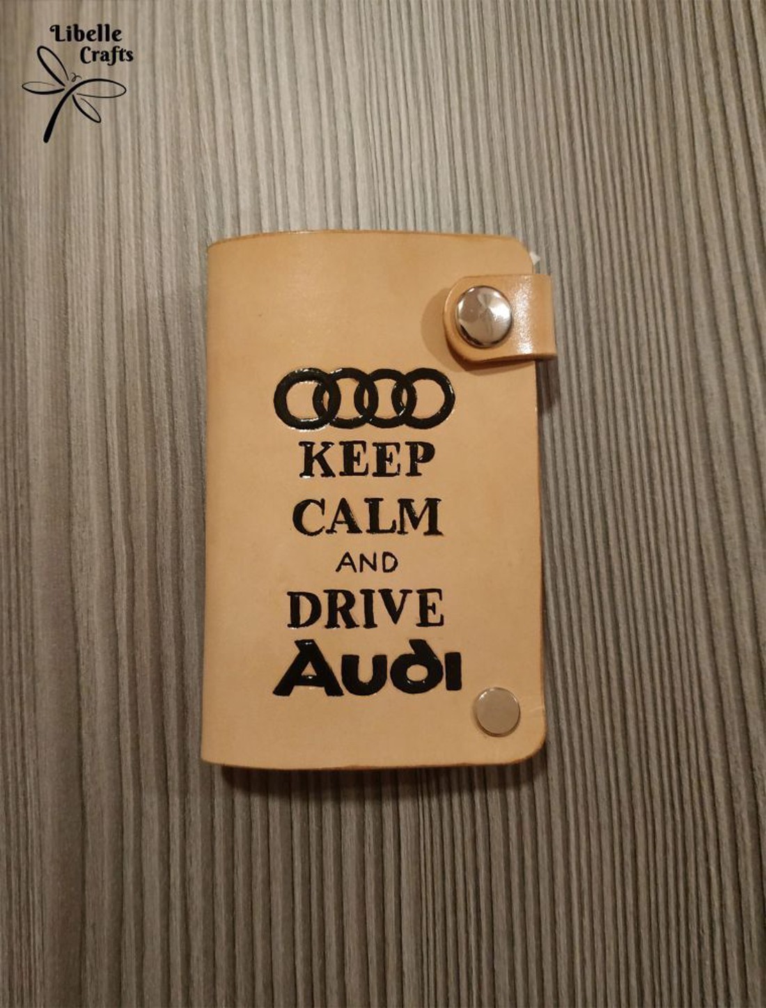 Audis, feliratos igazolványtató -  - Meska.hu