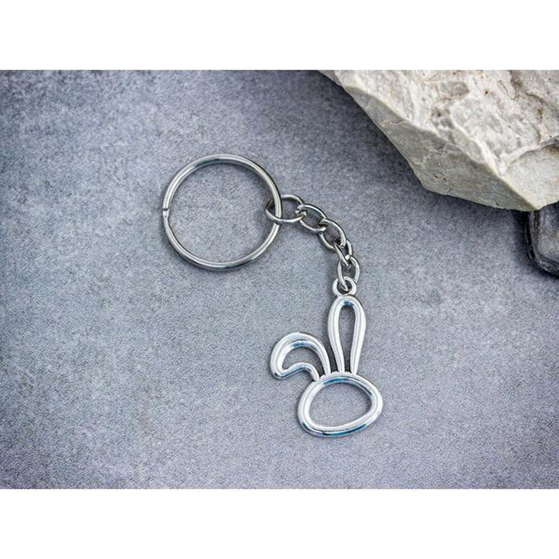 Nyuszis kulcstartó egyszerű és stílusos - táska & tok - kulcstartó & táskadísz - kulcstartó - Meska.hu