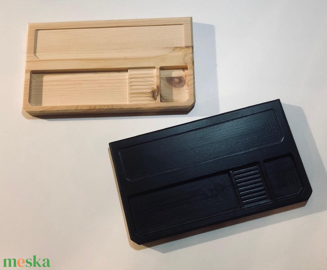 Asztali dekorációs tábla - Koronás címer - otthon & életmód - dekoráció - asztal és polc dekoráció - asztaldísz - Meska.hu