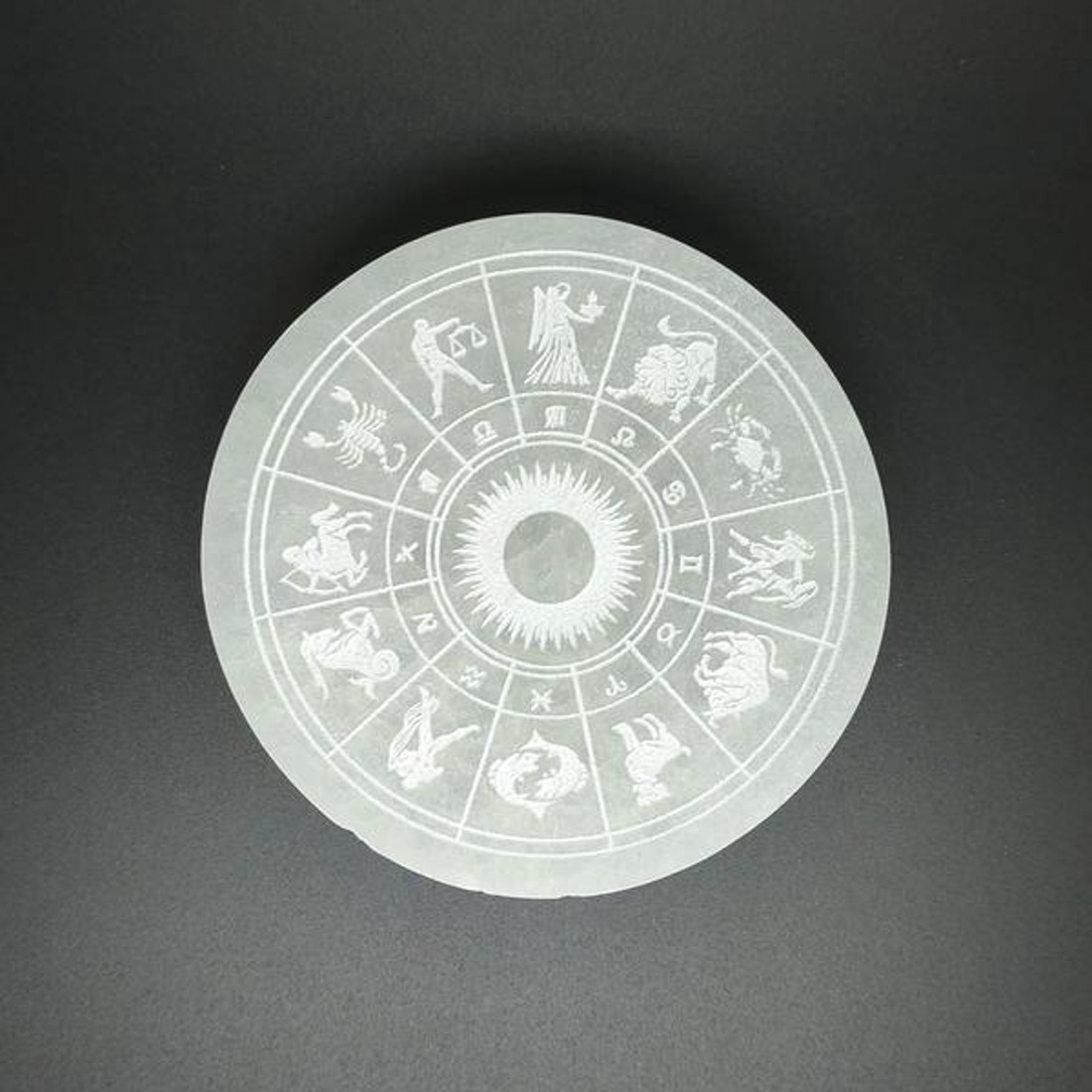 Szelenit korong zodiákus fehér 7-8cm - kellékek & szerszámok - ásvány alapanyag - szelenit korong - Meska.hu