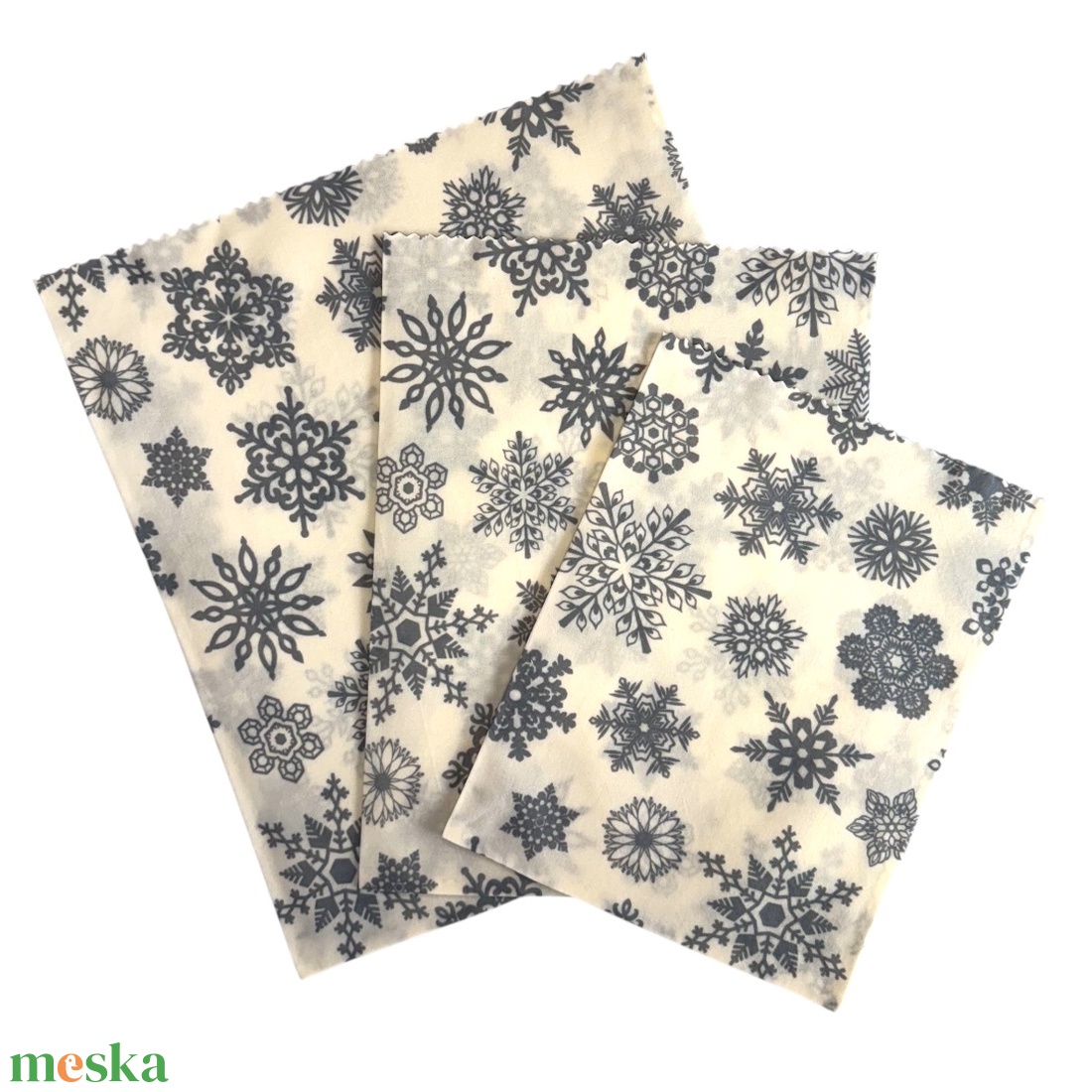 Méhviaszos tasak 3 méretben (Fehér-Szürke Hópelyhes) - táska & tok - uzsonna- & ebéd tartó - szendvics csomagoló - Meska.hu