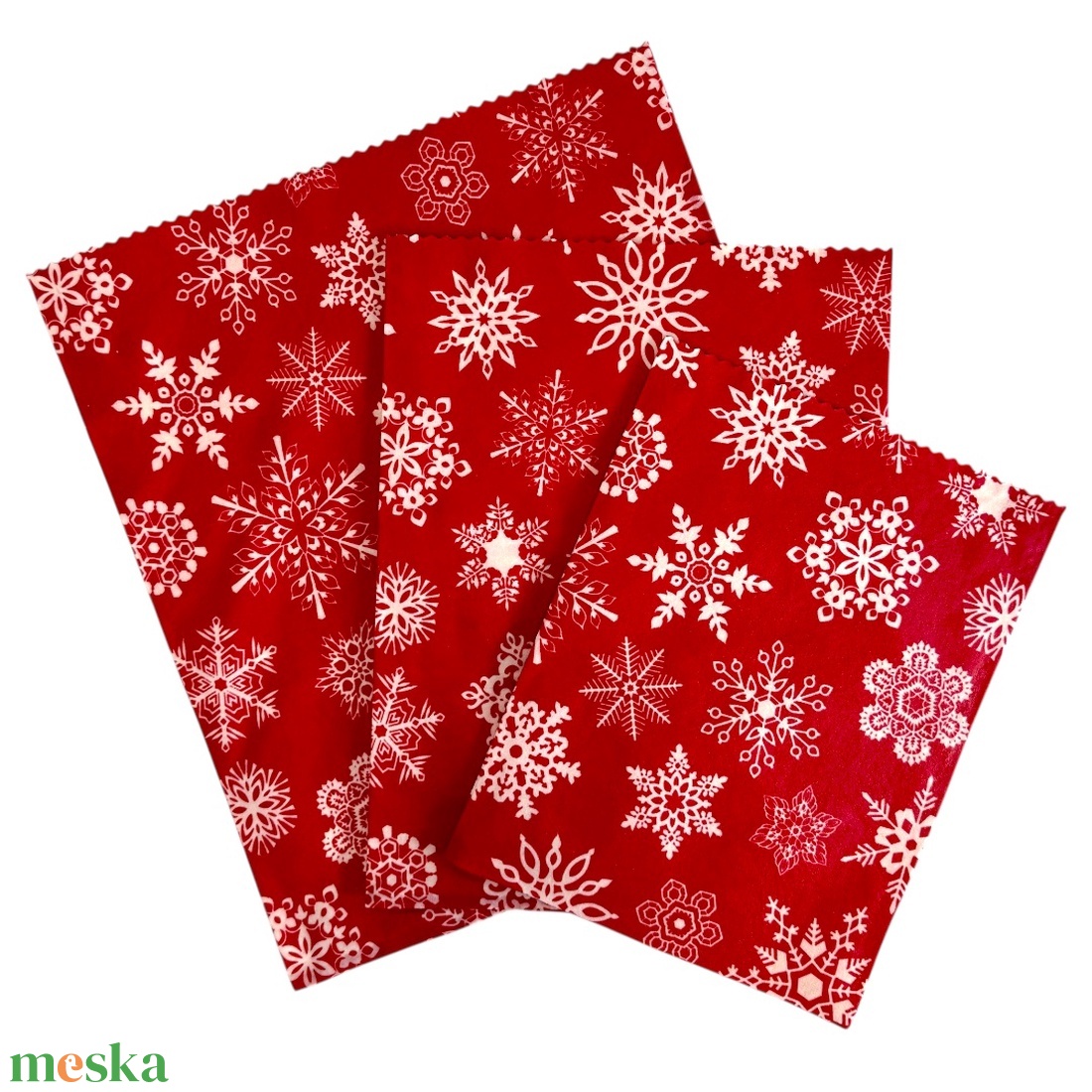 Méhviaszos tasak 3 méretben (Piros-Fehér Hópelyhes) - táska & tok - uzsonna- & ebéd tartó - szendvics csomagoló - Meska.hu