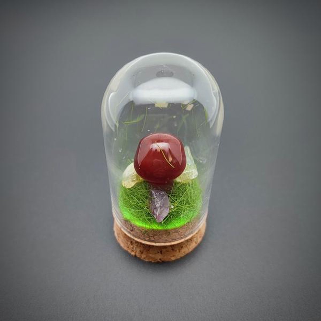 Gomba karneol üvegben 3x6,5cm - kellékek & szerszámok - ásvány alapanyag - ásvány figura - Meska.hu