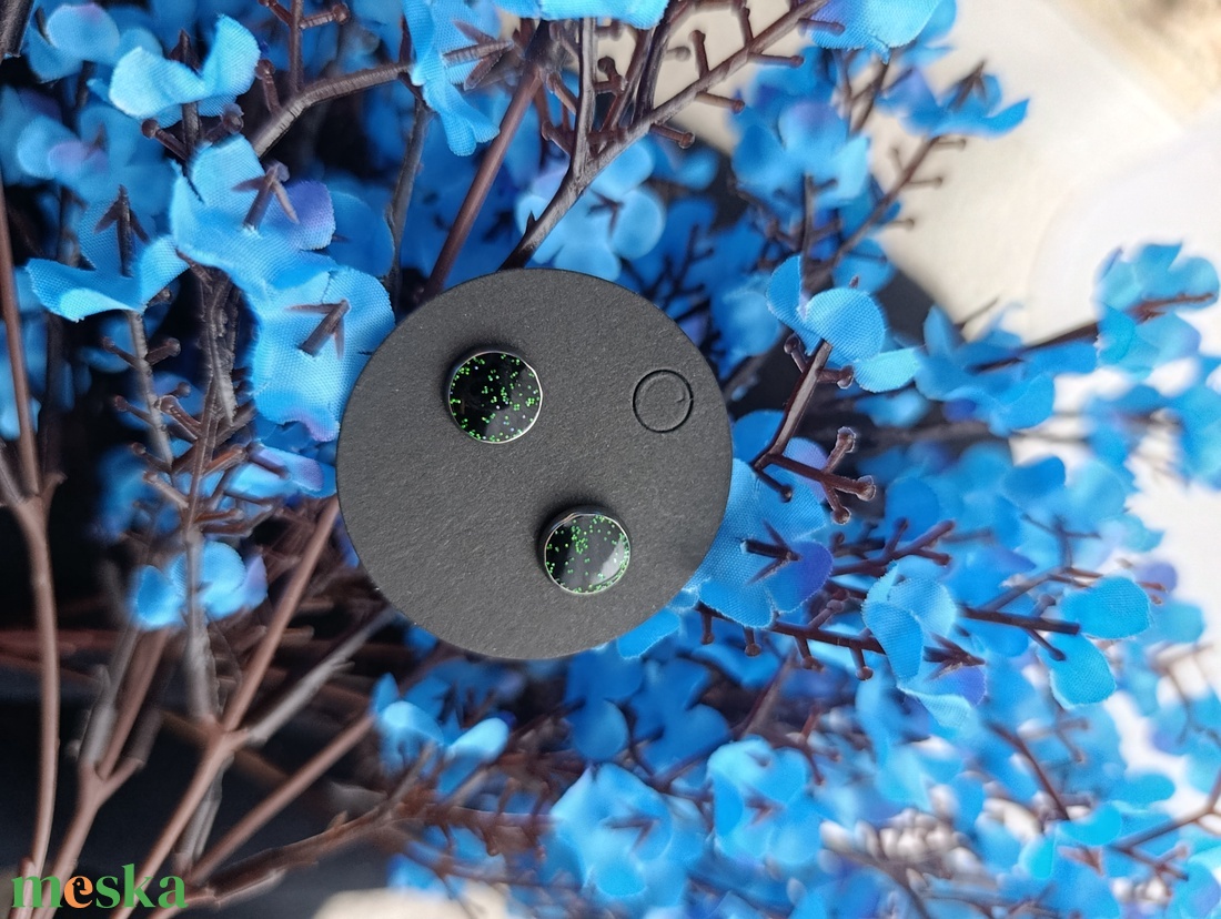 Gothic Fairy bedugós fülbevaló - Zöld - ékszer - fülbevaló - pötty fülbevaló - Meska.hu