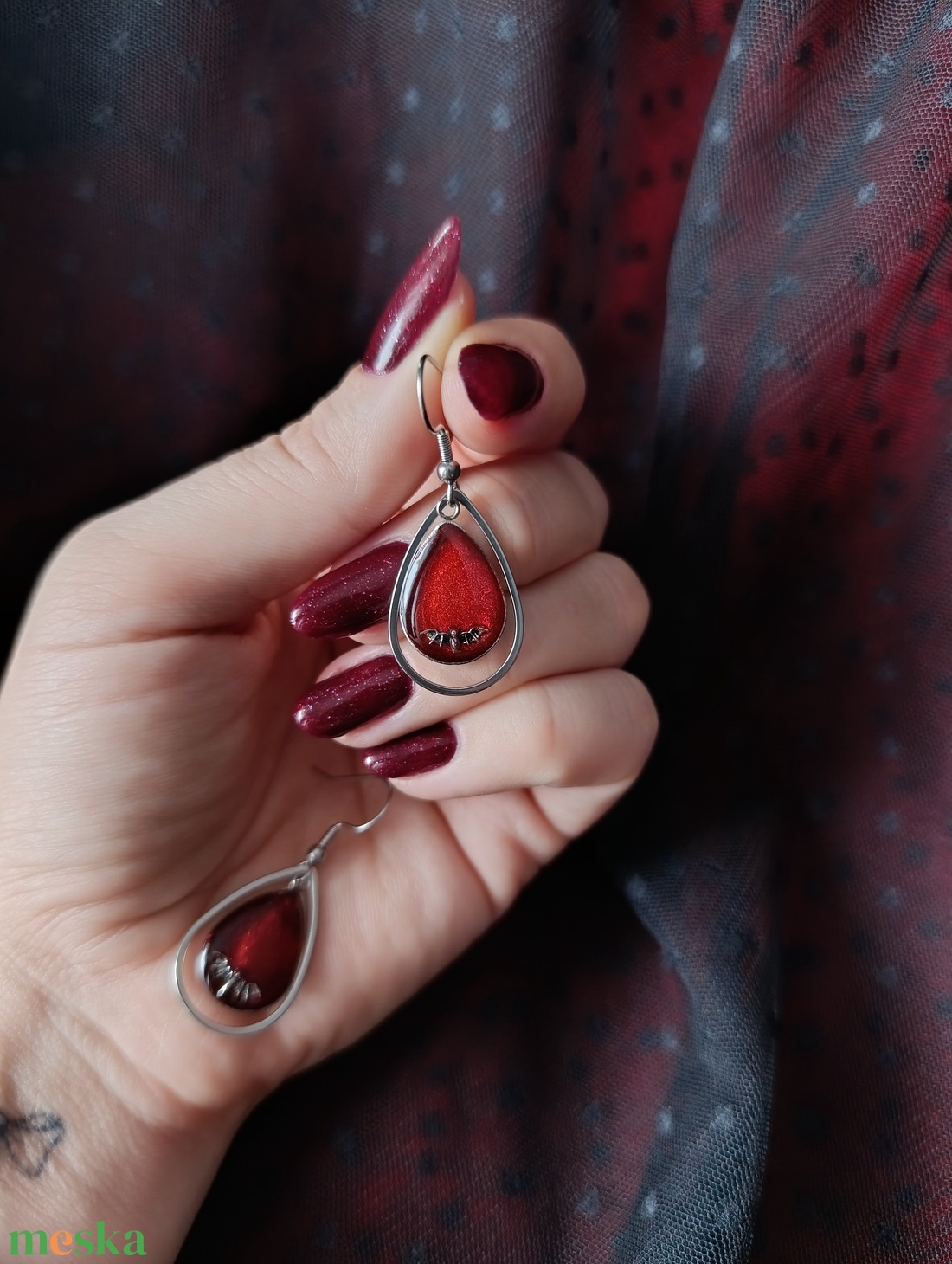 Denevéres csepp alakú fülbevaló - ékszer - fülbevaló - lógó csepp fülbevaló - Meska.hu