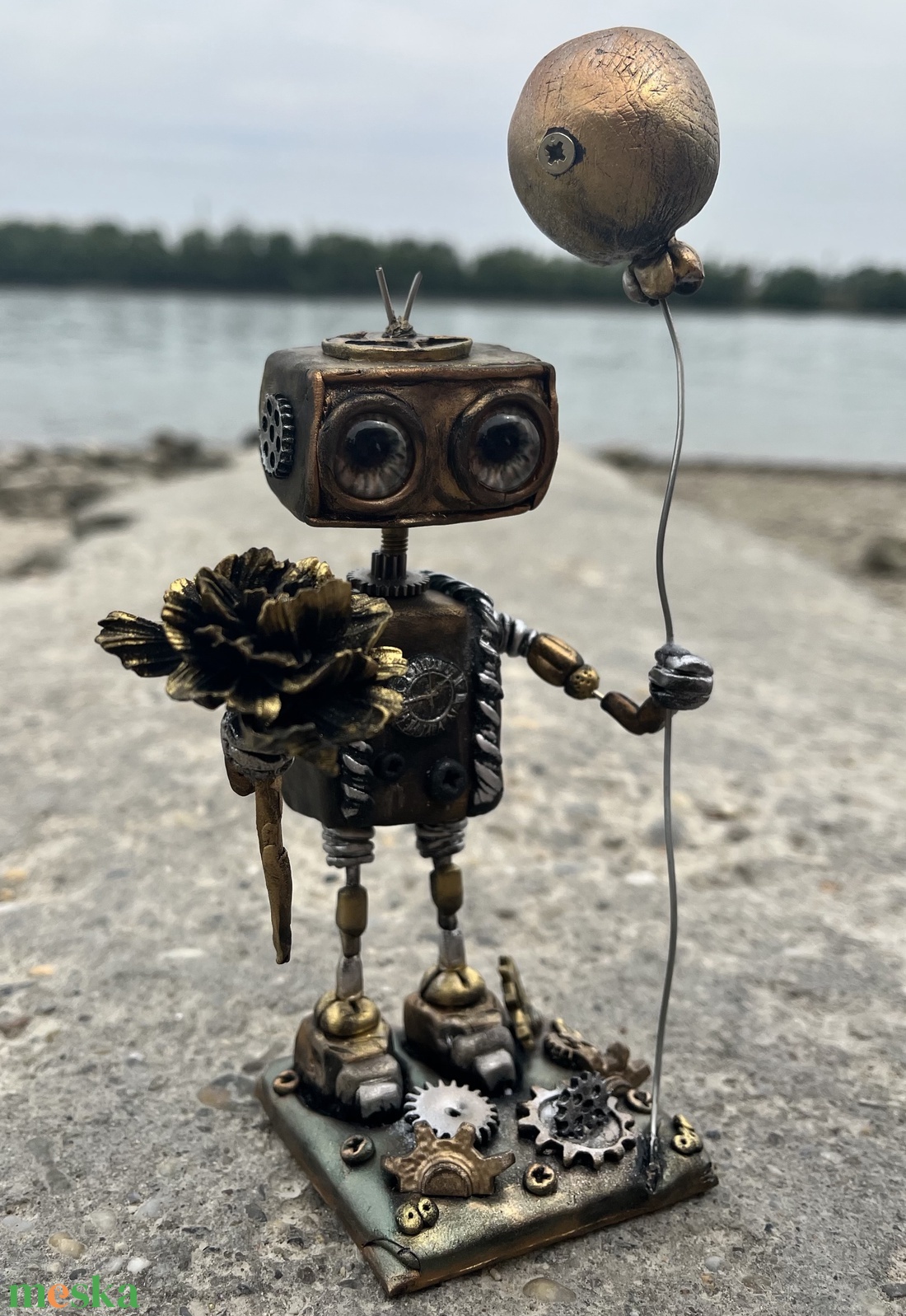 Steampunk robot - otthon & életmód - dekoráció - asztal és polc dekoráció - asztaldísz - Meska.hu