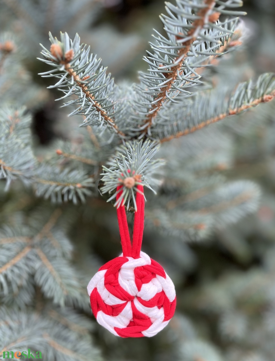 Horgolt karácsonyfadísz, cukorka - karácsony - karácsonyi lakásdekoráció - karácsonyfadíszek - Meska.hu