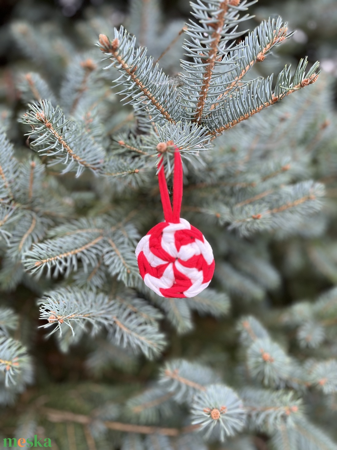 Horgolt karácsonyfadísz, cukorka - karácsony - karácsonyi lakásdekoráció - karácsonyfadíszek - Meska.hu