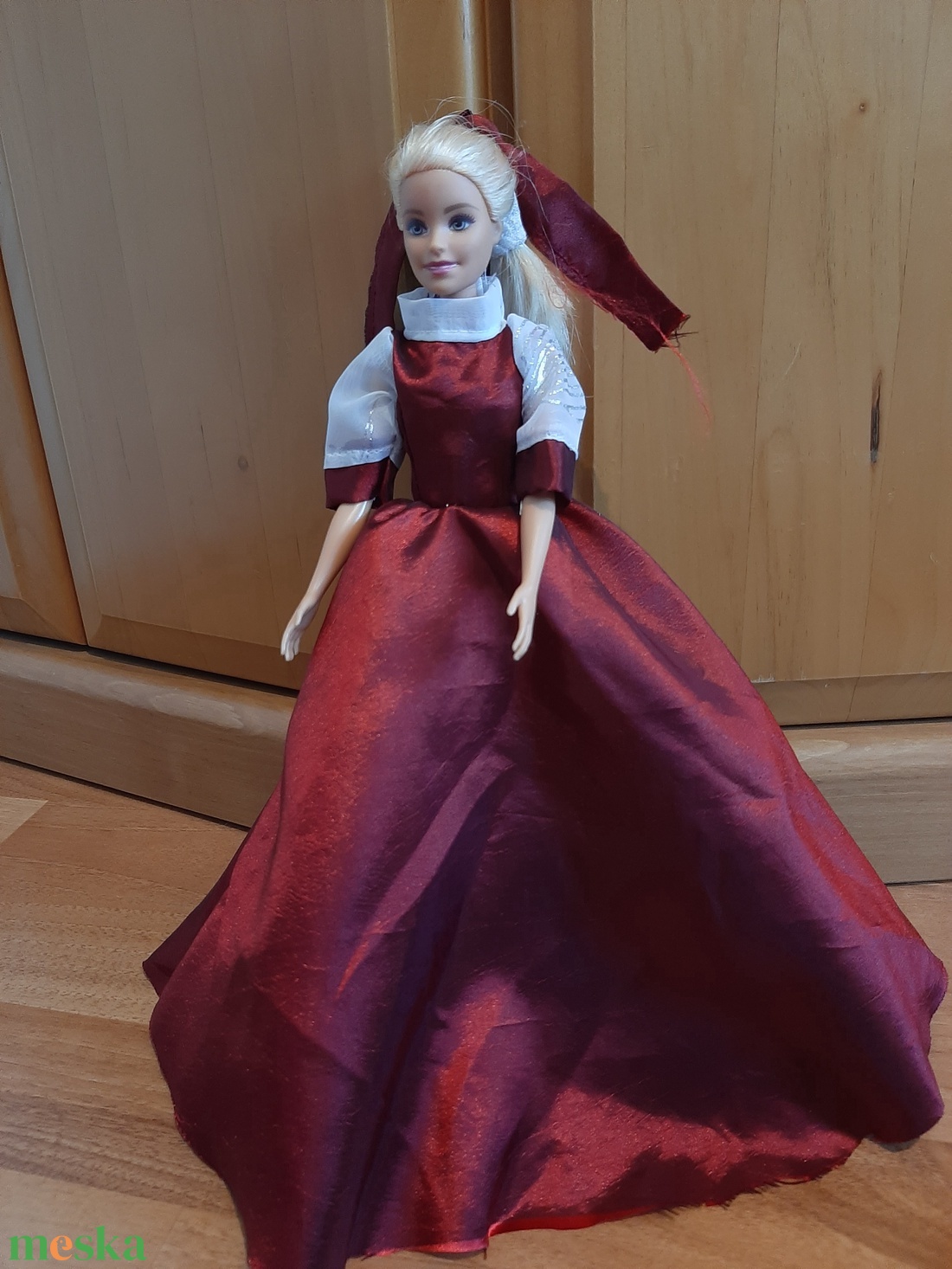 Bordó barbi ruha - játék & sport - baba & babaház - barbie ruhák - Meska.hu Bordó barbi ruha - játék & sport - baba & babaház - barbie ruhák - Meska.hu