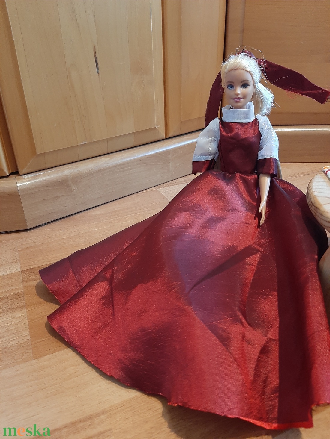 Bordó barbi ruha - játék & sport - baba & babaház - barbie ruhák - Meska.hu Bordó barbi ruha - játék & sport - baba & babaház - barbie ruhák - Meska.hu