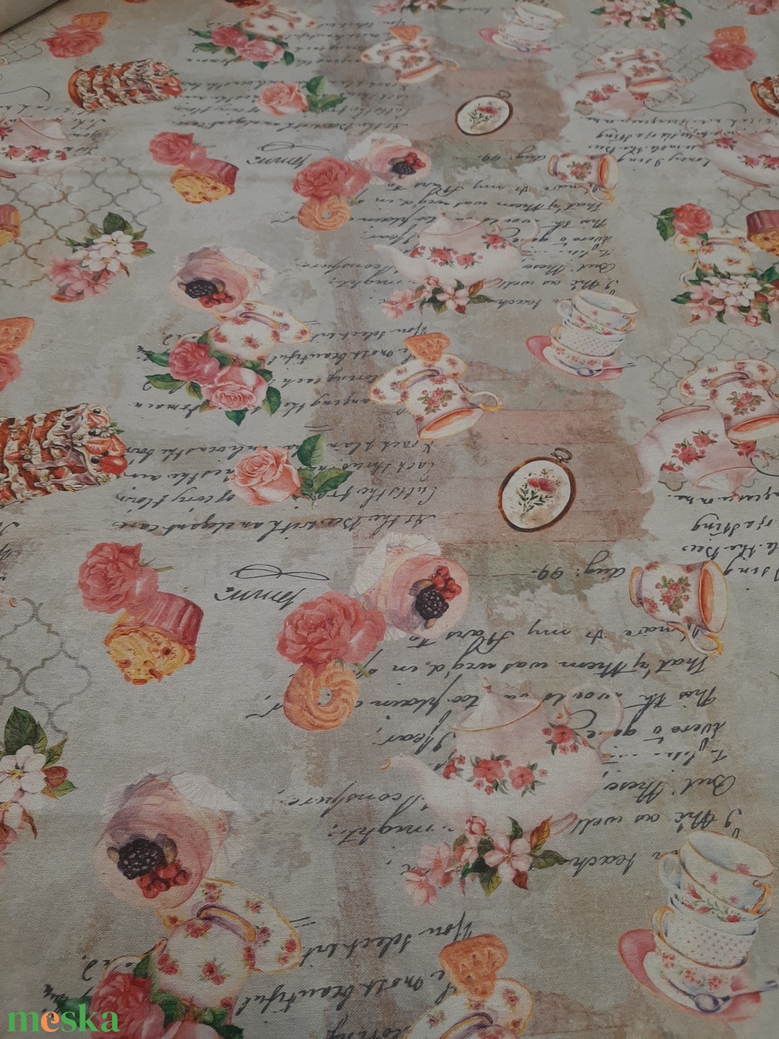 Sütis asztalterítő  - otthon & életmód - konyhafelszerelés, tálalás - tálalás - terítő - Meska.hu