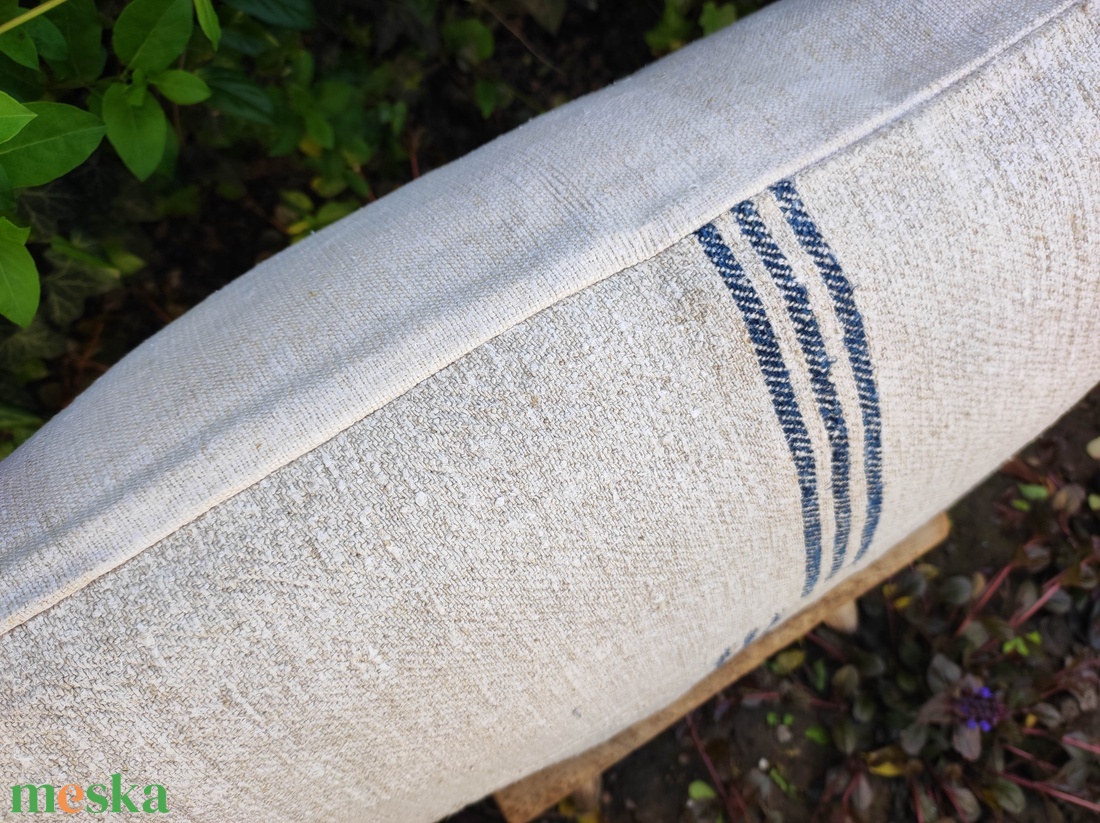 Vidéki stílusú farmhouse párna - természetes vászonból - baba - mama - babaszoba dekoráció - gyerek díszpárna - Meska.hu