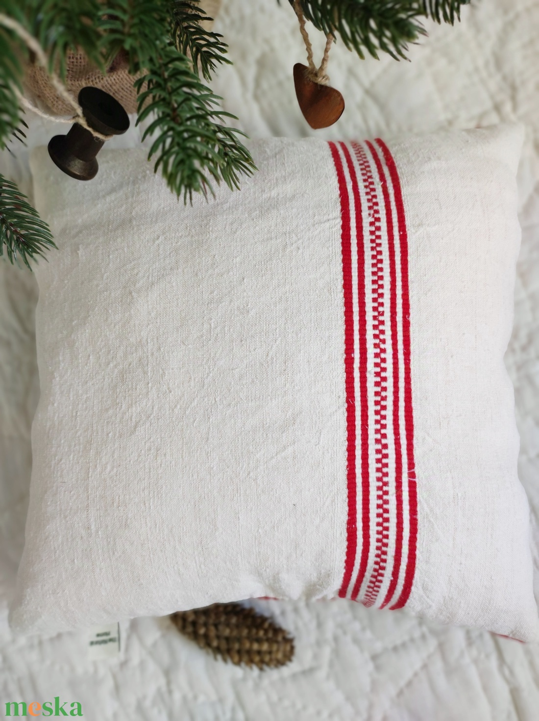 Rusztikus fenyőfás párna - otthon & életmód - lakástextil - párna & párnahuzat - Meska.hu
