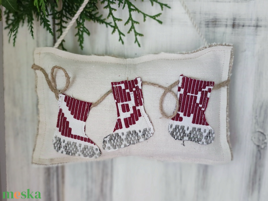 Mikulás csizmás karácsonyi dísz  - karácsony - karácsonyi lakásdekoráció - karácsonyi ajtódíszek - Meska.hu