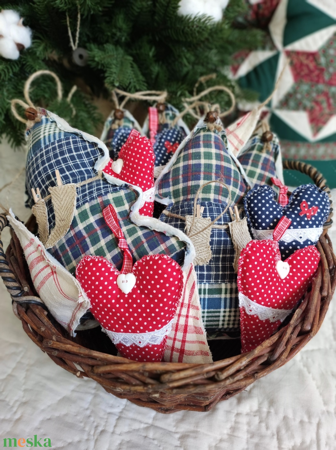 Kockás fenyőfa dekor - karácsony - karácsonyi lakásdekoráció - karácsonyi ajtódíszek - Meska.hu