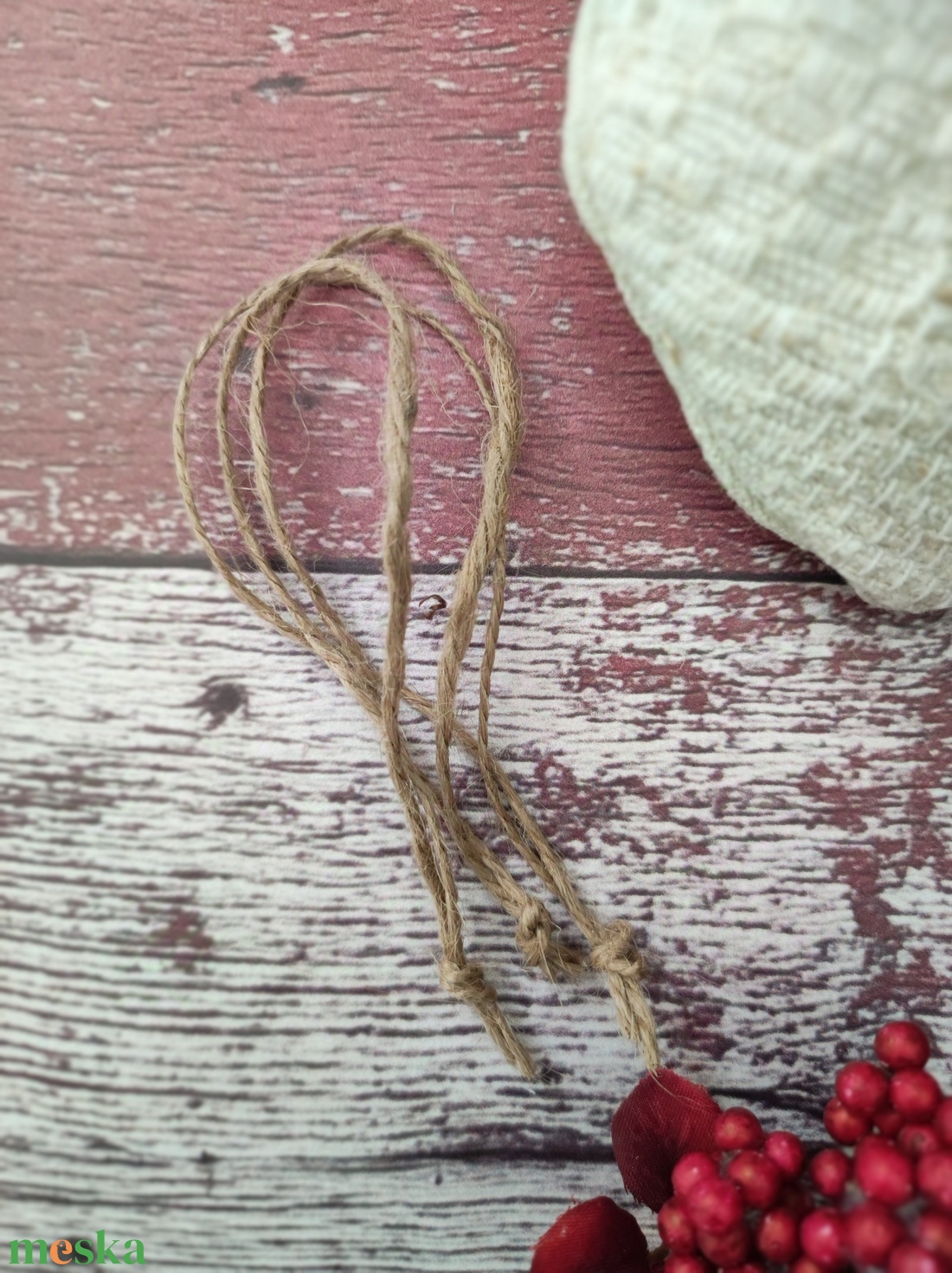 Fehér mikulás zokni füzér - karácsony - karácsonyi lakásdekoráció - karácsonyi girland, boa - Meska.hu