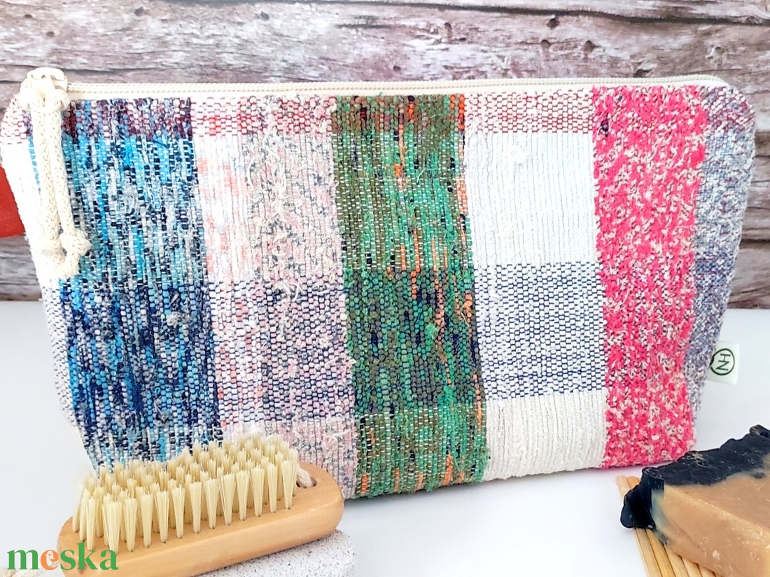 Szőttes kockás kozmetikai táska neszesszer - táska & tok - neszesszer - Meska.hu