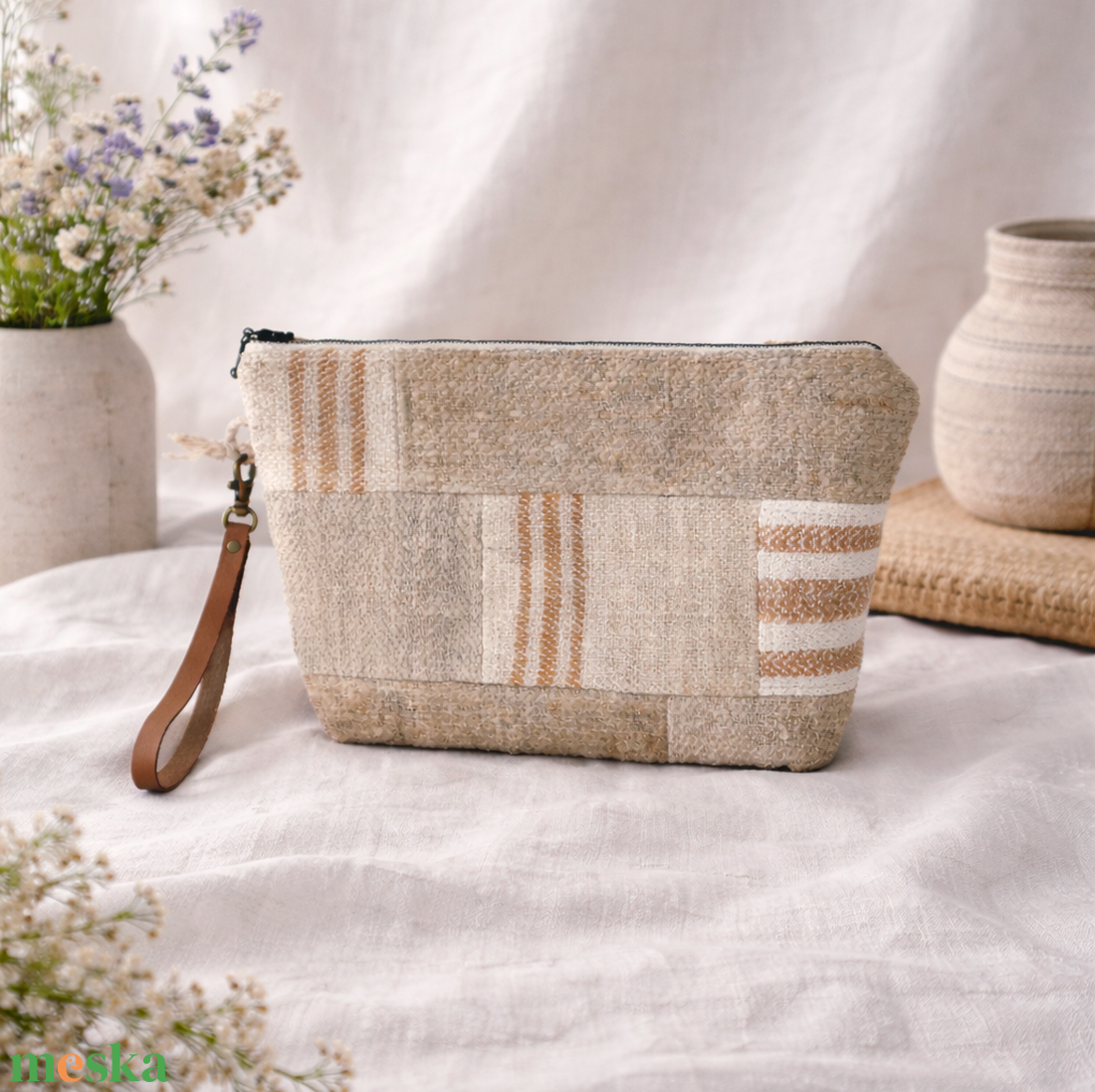 Természetes vászon kozmetikai táska - uniszex   - táska & tok - neszesszer - Meska.hu