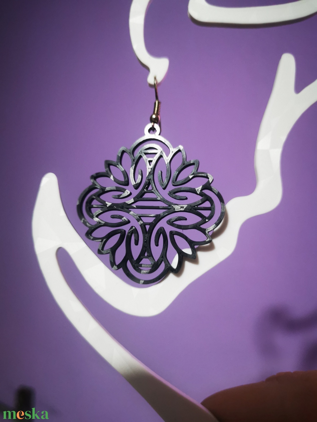 Elegáns fekete fülbevaló - ékszer - fülbevaló - lógó fülbevaló - Meska.hu