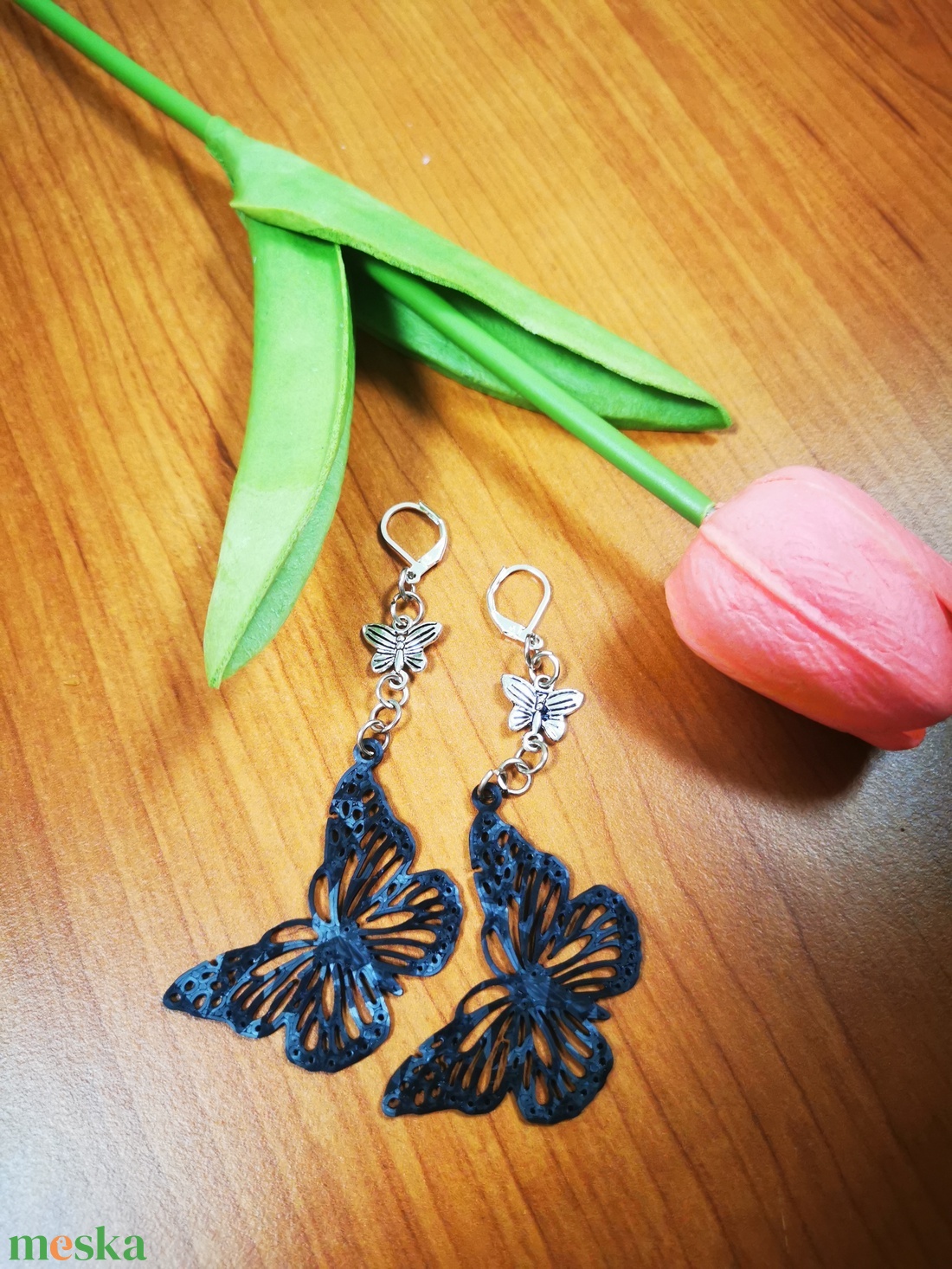 Pillangós fülbevaló - ékszer - fülbevaló - lógó fülbevaló - Meska.hu