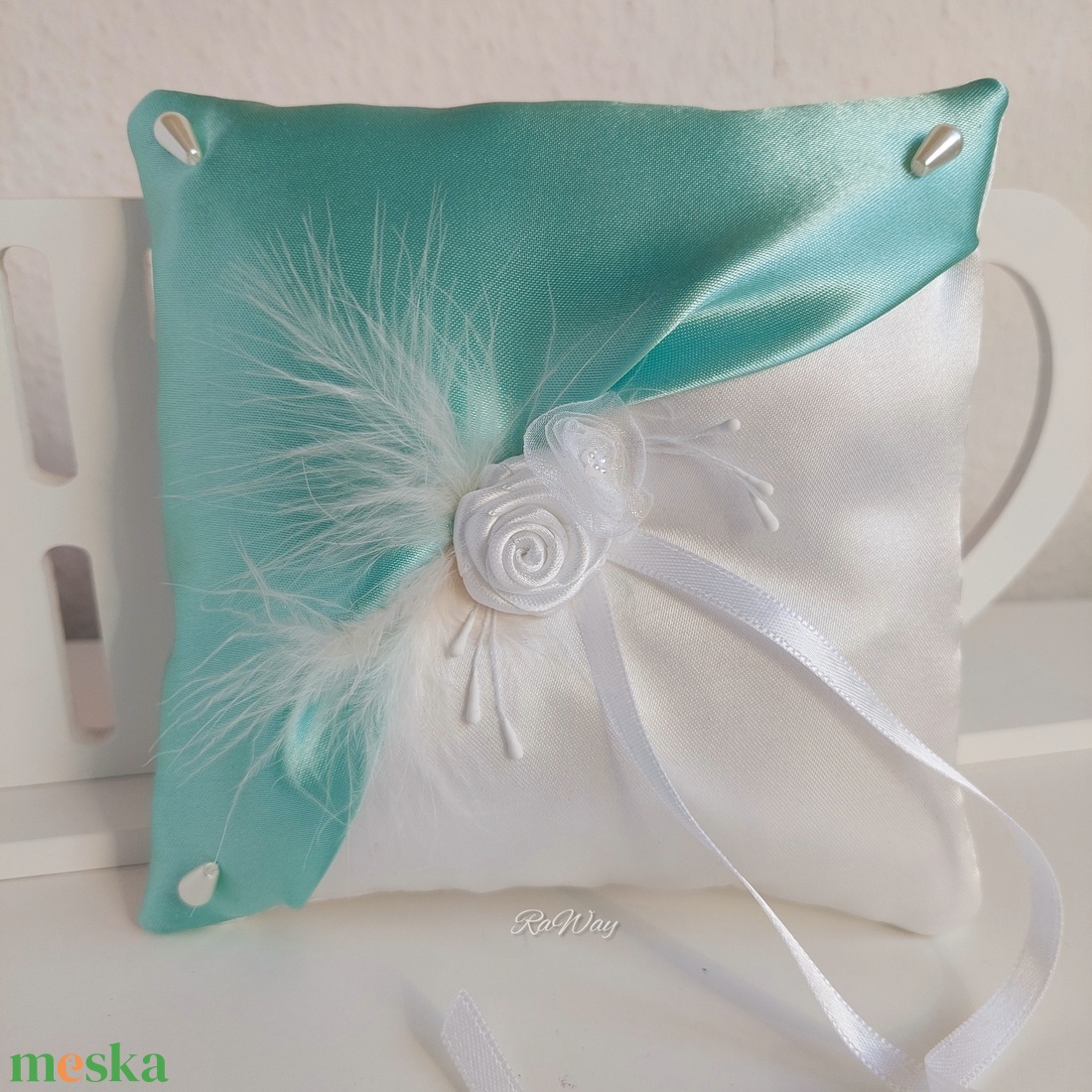 Gyűrűpárna Pihe - esküvő - kiegészítők - gyűrűtartó & gyűrűpárna - Meska.hu