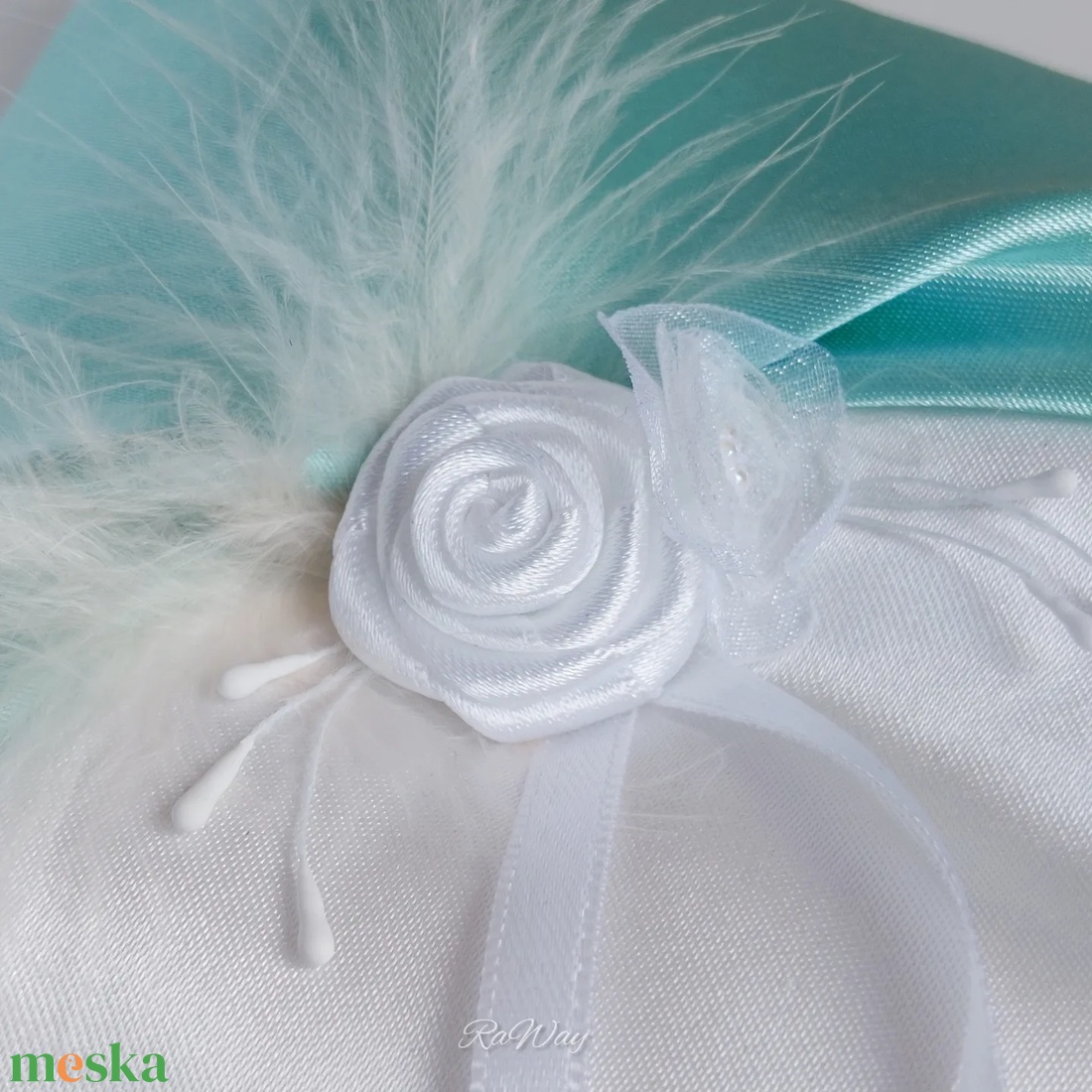 Gyűrűpárna Pihe - esküvő - kiegészítők - gyűrűtartó & gyűrűpárna - Meska.hu