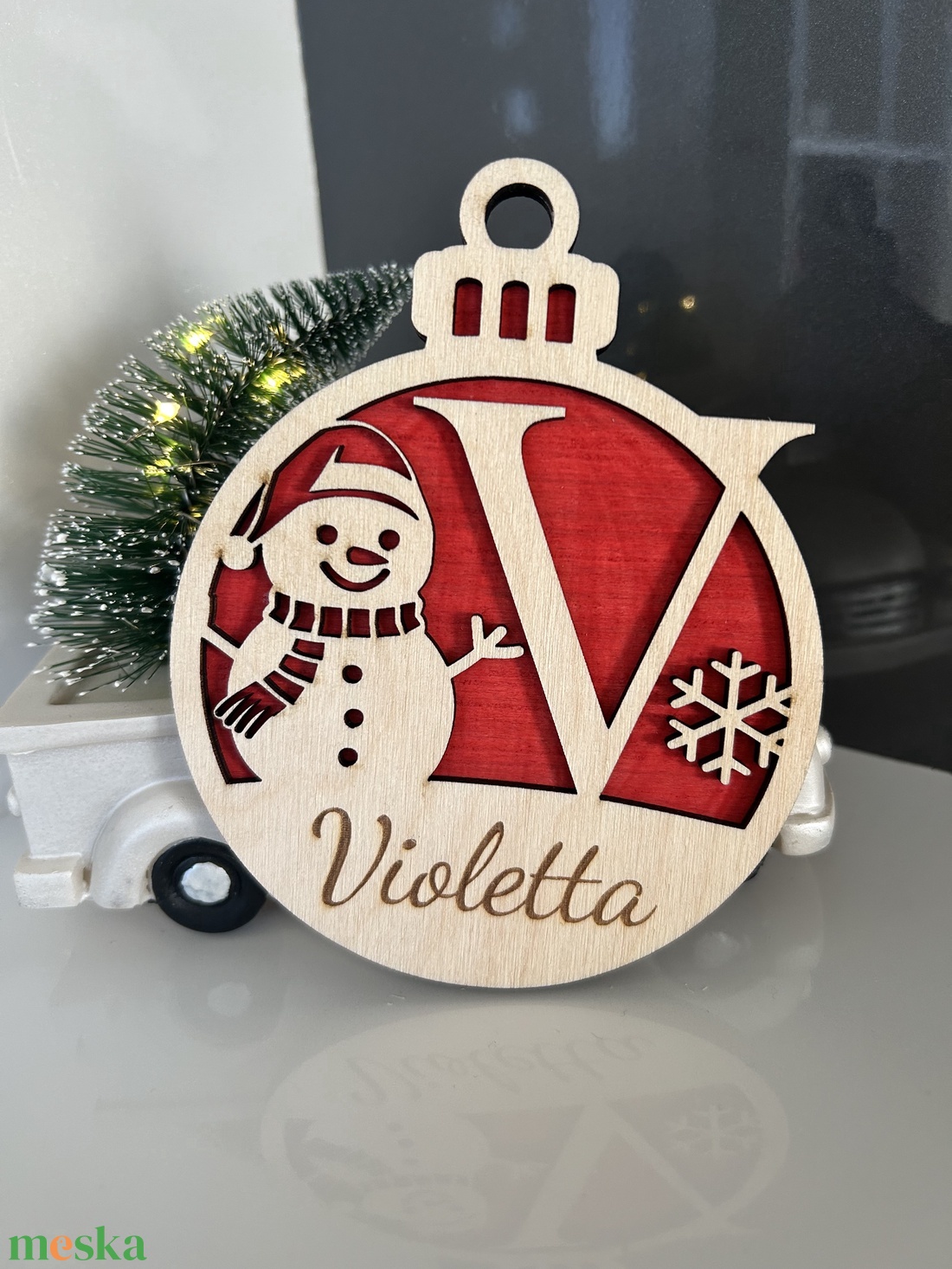 Névre szóló, kézzel festett karácsonyfadísz - karácsony - karácsonyi lakásdekoráció - karácsonyfadíszek - Meska.hu