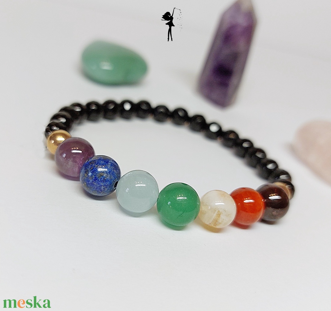 Hét csakrás ásványkarkötő csiszolt fekete acháttal - ékszer - karkötő - gyöngyös karkötő - Meska.hu