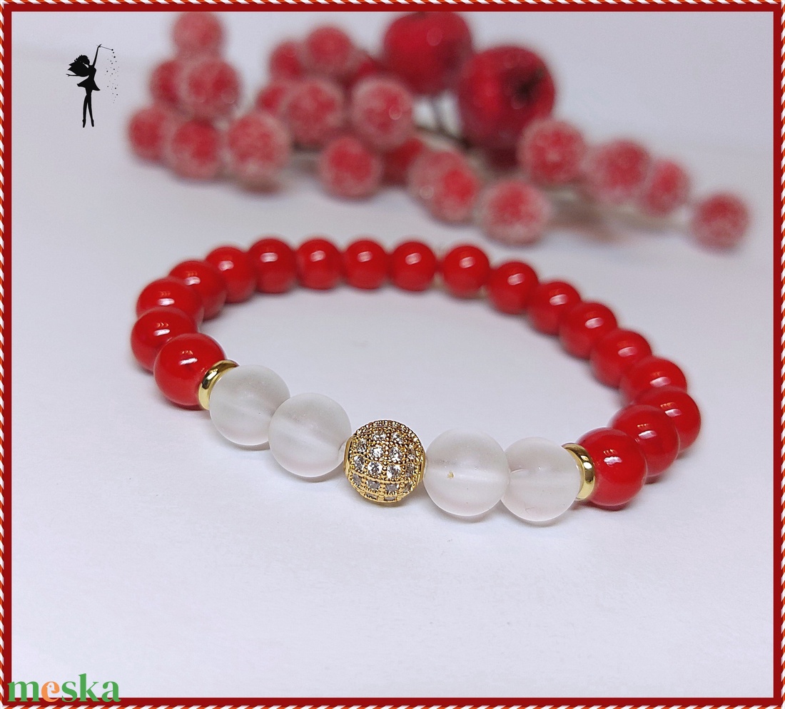 Csendes éj aranyban I. ásványkarkötő piros jádéból, matt hegyikristályból, arany cirkónia gyönggyel - ékszer - karkötő - gyöngyös karkötő - Meska.hu