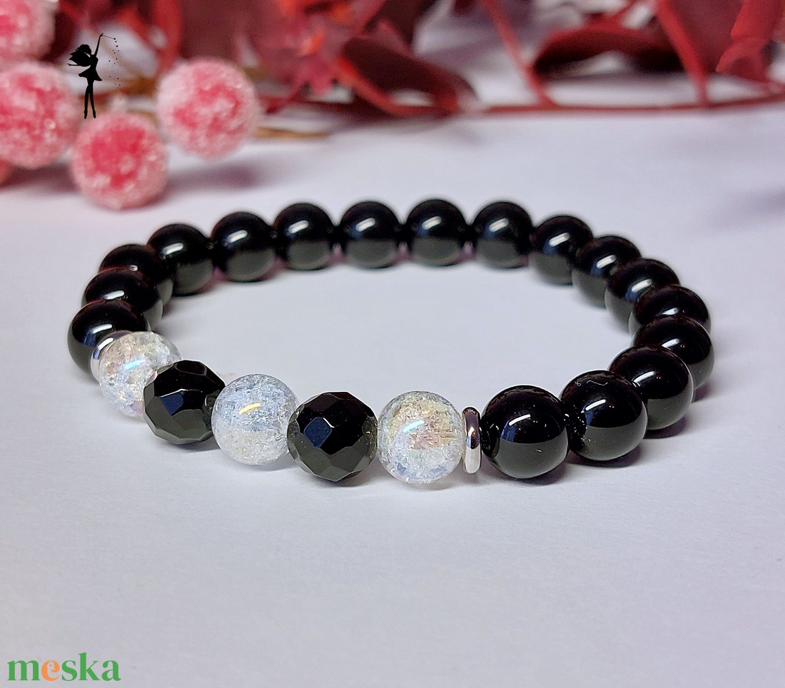 Ünnepi téli karkötő fekete achátokból, aurakvarccal - ékszer - karkötő - gyöngyös karkötő - Meska.hu