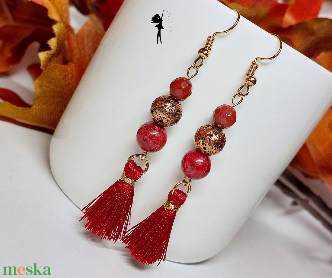 Bordó cérnabojtos ásványfülbevaló  - ékszer - fülbevaló - lógó fülbevaló - Meska.hu